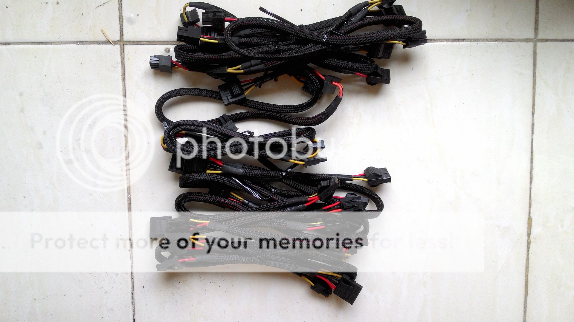 Thanh lý tủ điện thoại và các loại ve chai cho ace có nhu cầu