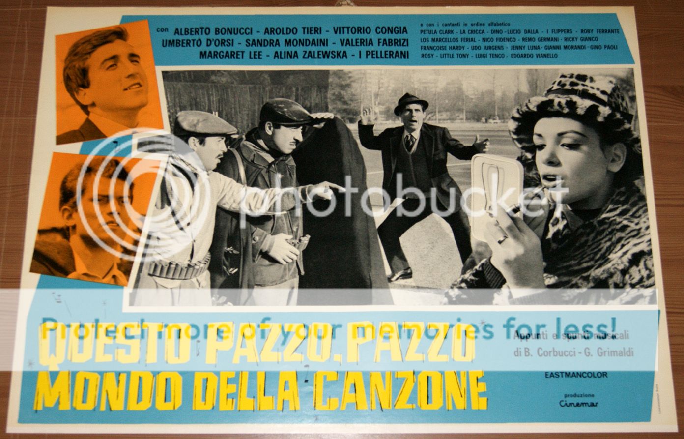 set completo 8 fotobuste originali QUESTO PAZZO PAZZO MONDO DELLA