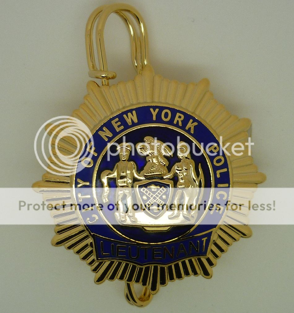 nypd badge. accurate